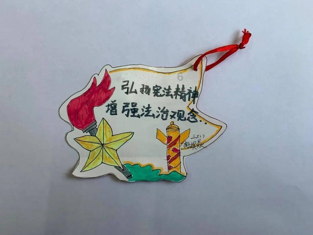 益阳南县：幼儿突发高烧晕厥 武警官兵获悉情况紧急协助送医
